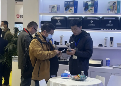 3nh Demonstrate instrument usage to customers