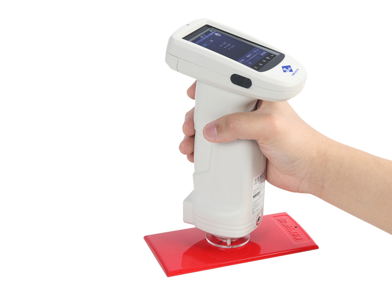 Delta_E_Colorimeter