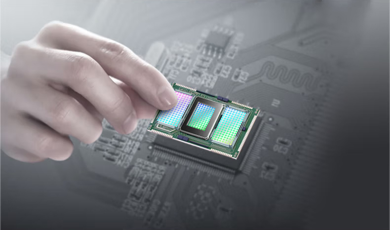 256_pixel_dual_array_CMOS_image_sensor.jpg